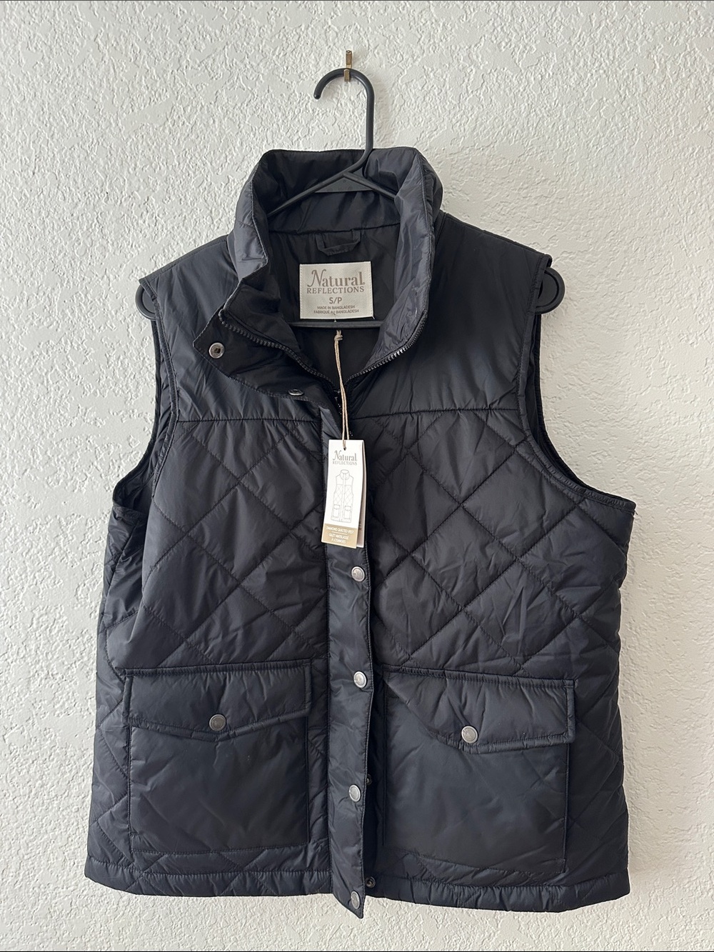 Natural Reflections Black Quilted Snap-Front Vest